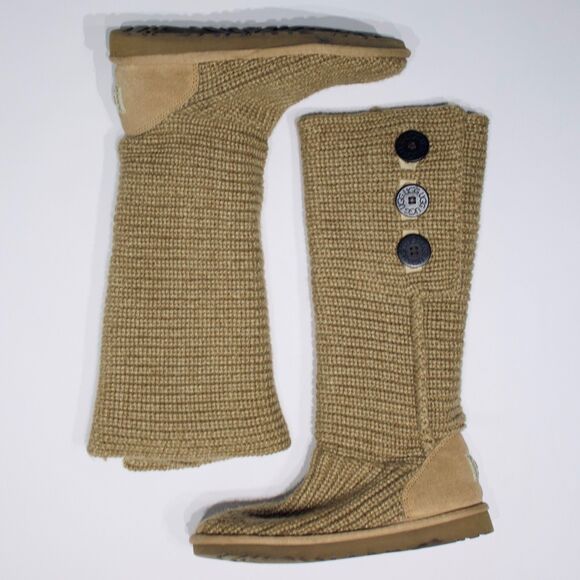 UGG Australia Cardy Beige Knit Button Up Sweater Winter Snow Boots Women Size 7 - Picture 5 of 15